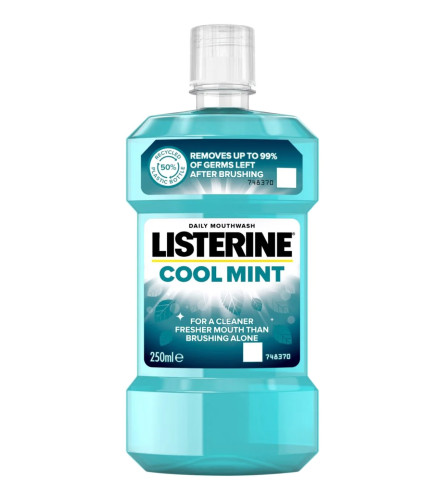 LISTERINE Vodica za usta Cool Mint 250ml