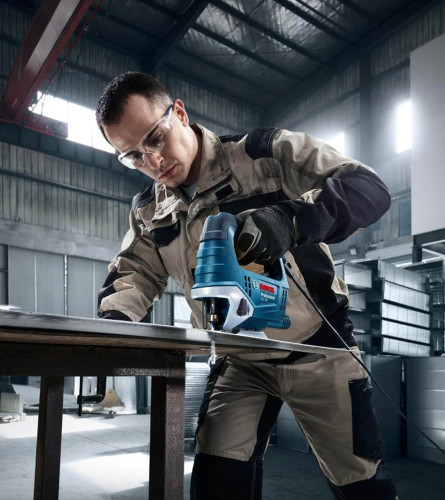 BOSCH Pila ubodna 520W GST750 + kovčeg